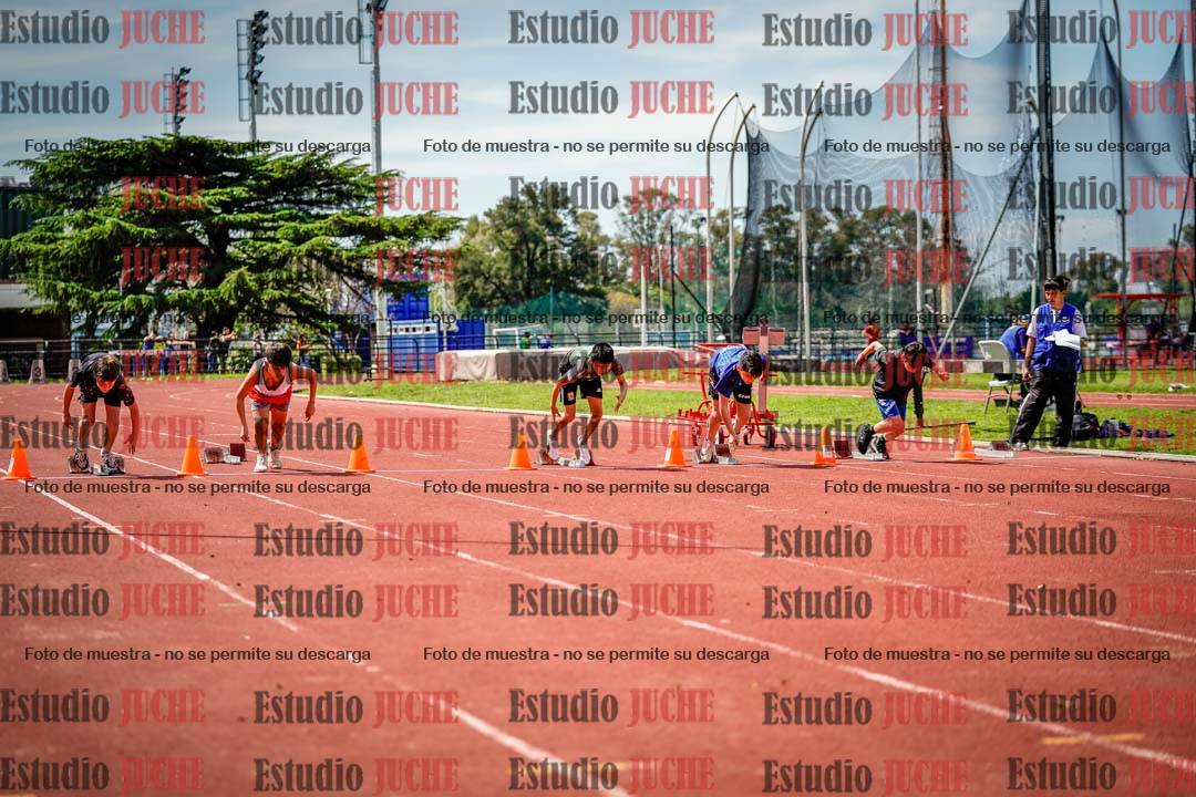 Fotos de los 50 m llanos de varones