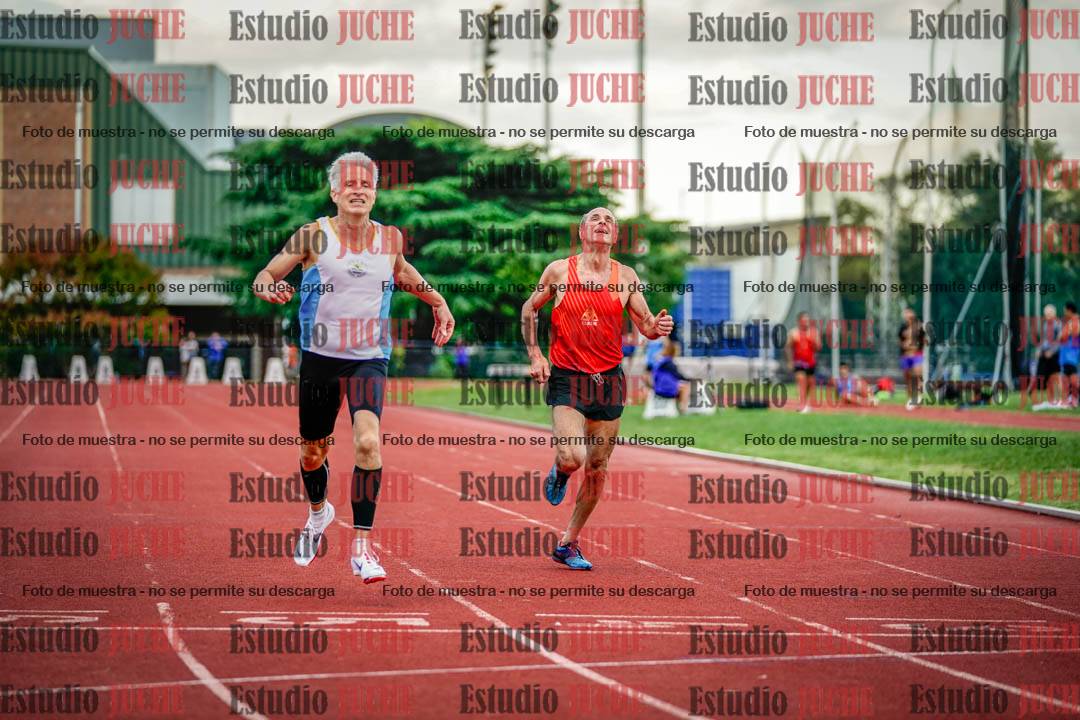 Fotos de los 400 m llanos de varones