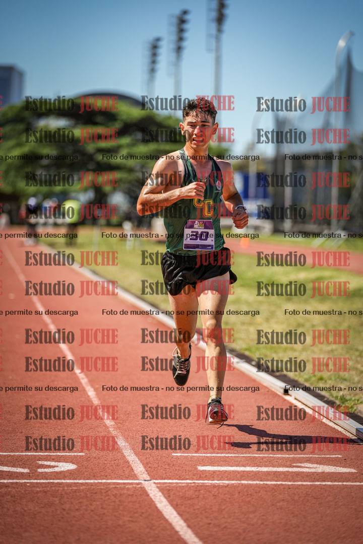 Fotos de los 3000 m con obstáculos de varones