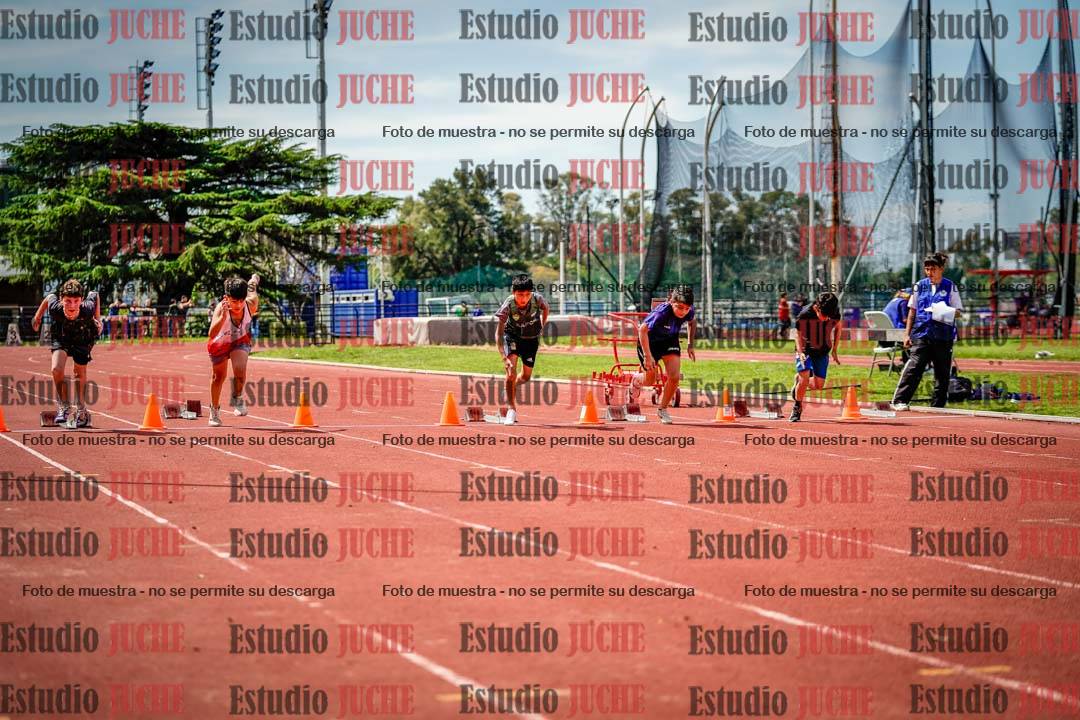 Fotos de los 50 m llanos de varones