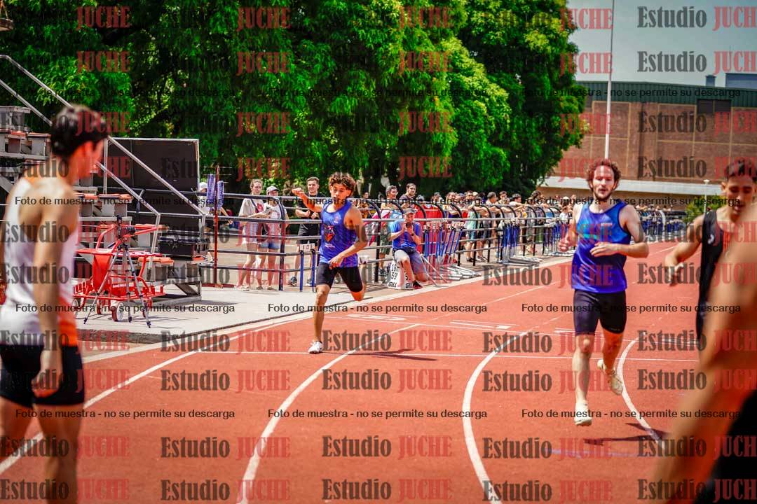 Fotos de los 400 m llanos de varones