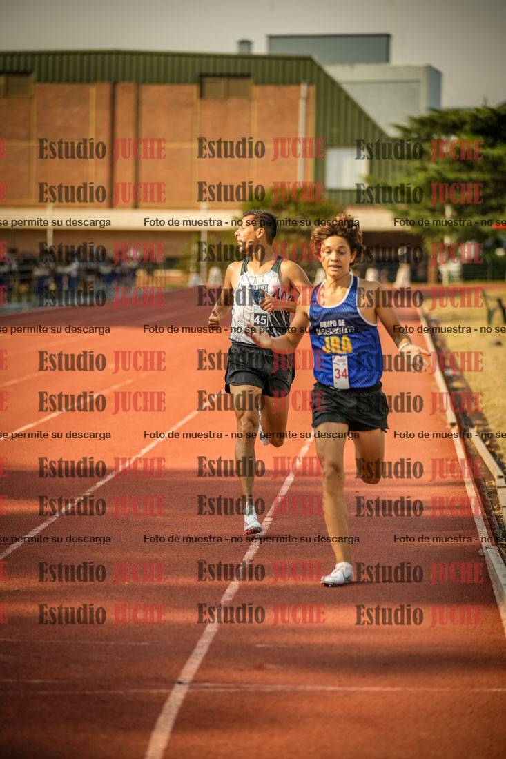 Fotos de los 1500 m llanos de varones