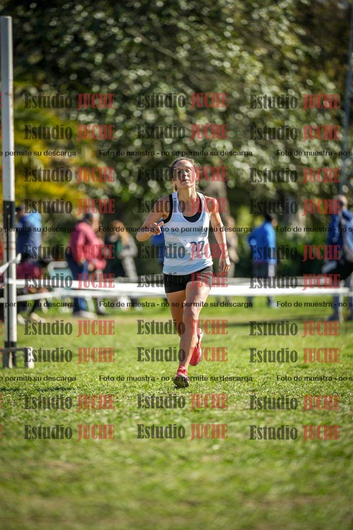 Fotos de la llegada del cross de 6000 m