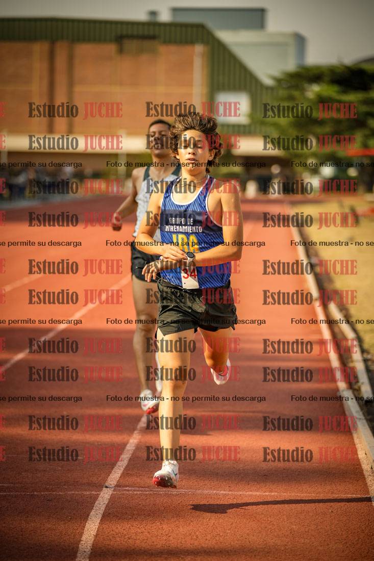 Fotos de los 1500 m llanos de varones
