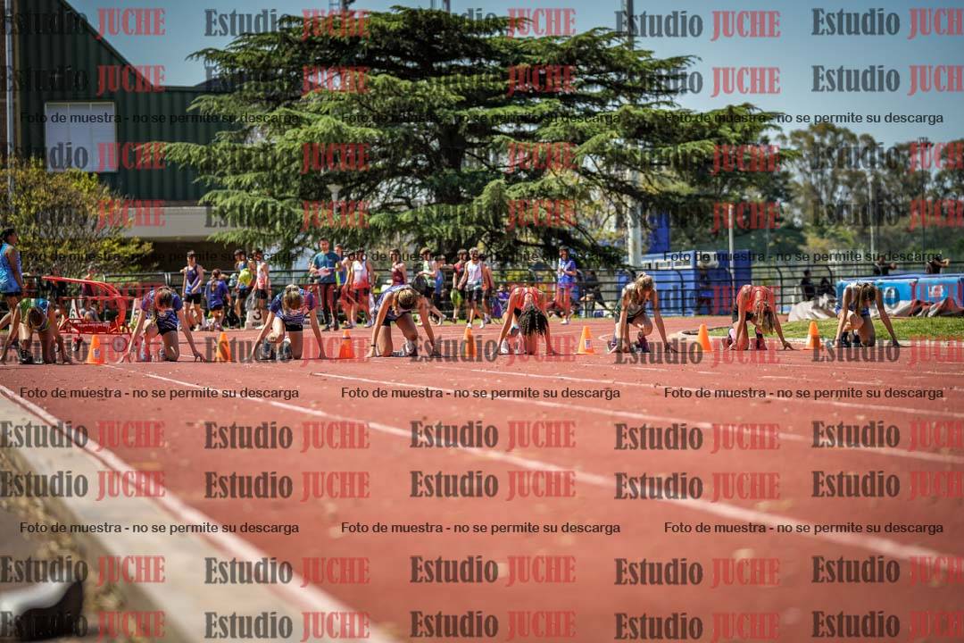 Fotos de los 80 m llanos de mujeres