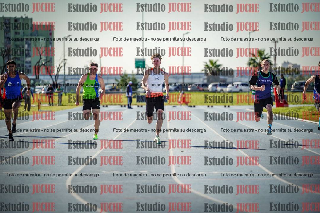 Fotos de los 100 m llanos de varones