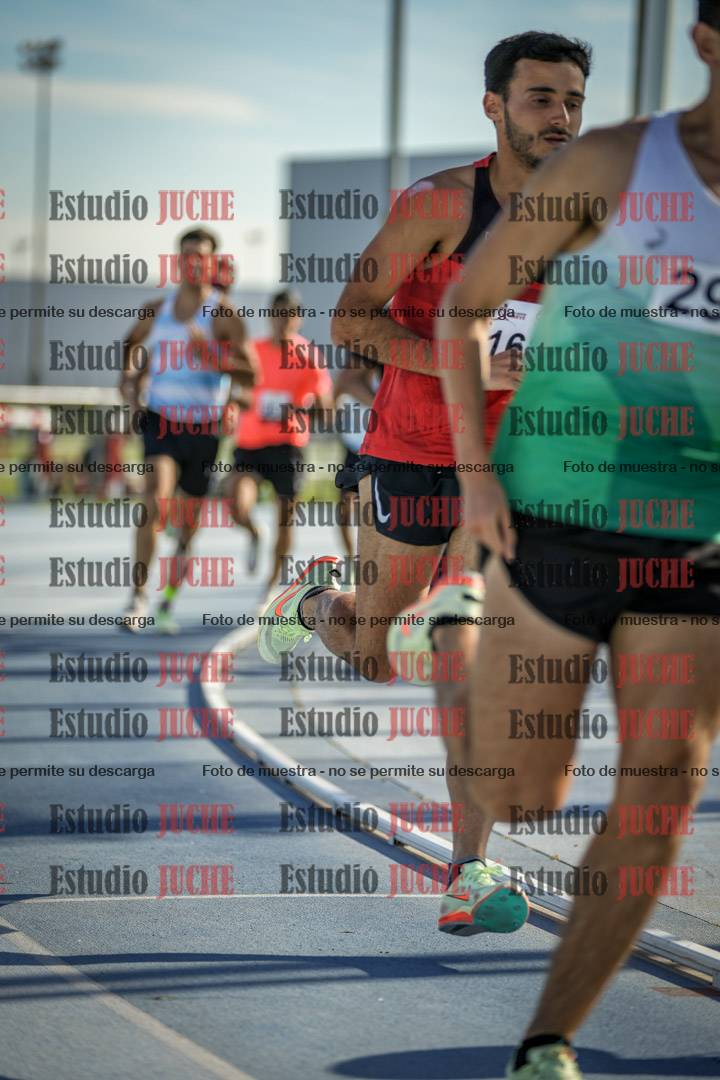 Fotos de los 1500 m llanos de varones