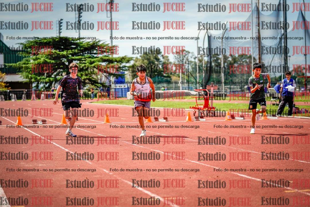 Fotos de los 50 m llanos de varones