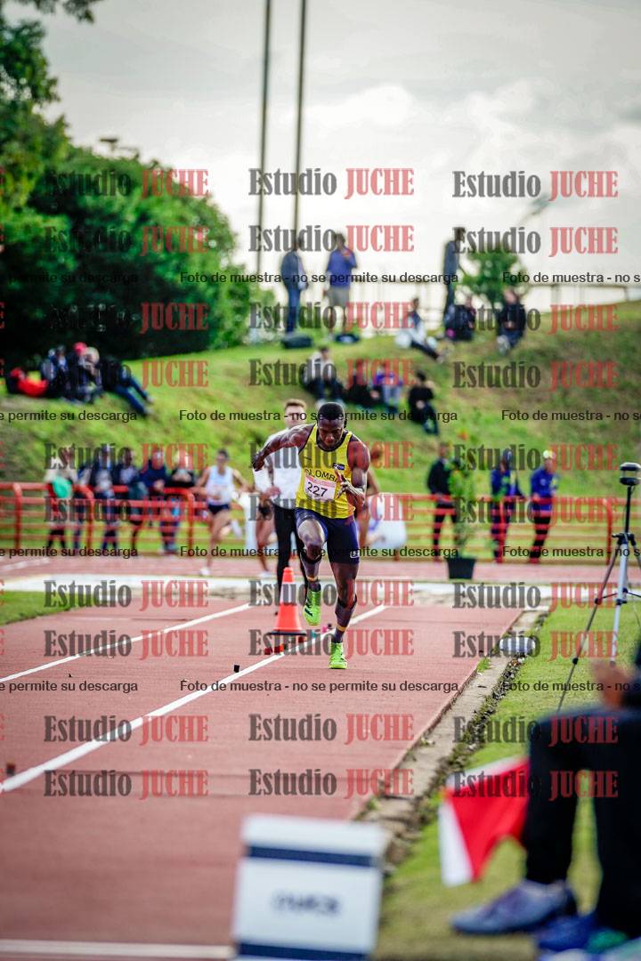 Fotos del salto en largo de varones - FINAL
