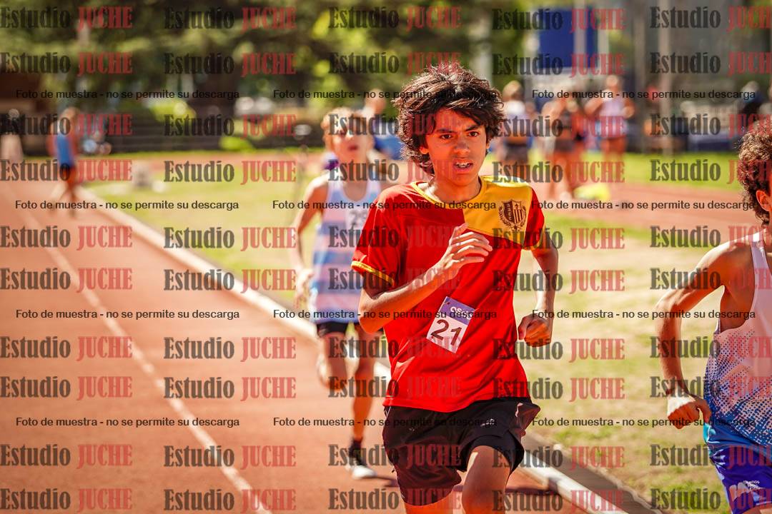 Fotos de los 600 m llanos de varones