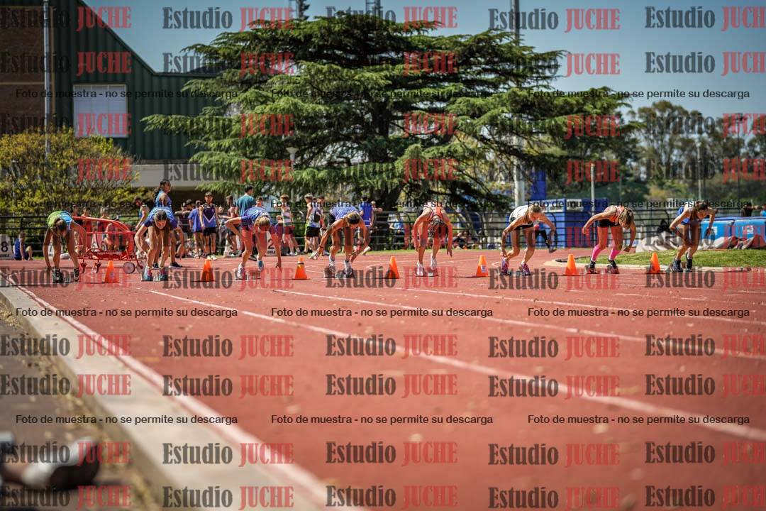 Fotos de los 80 m llanos de mujeres