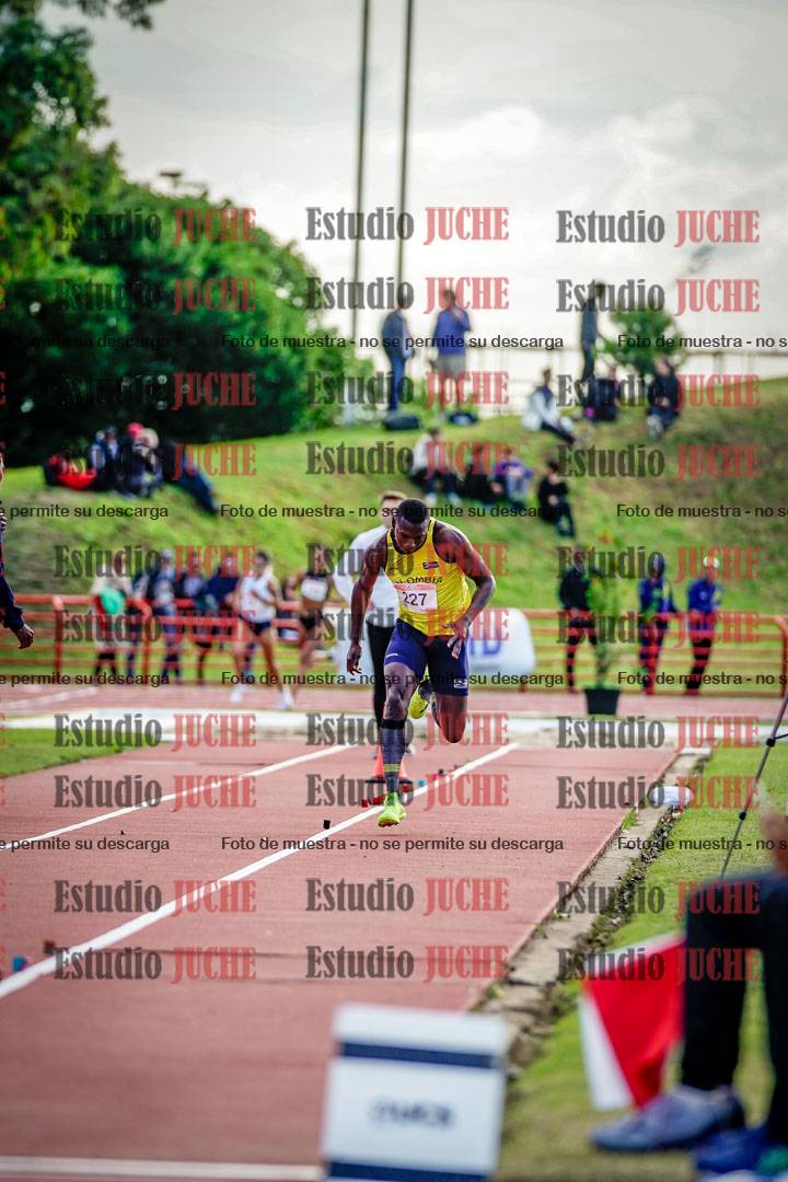 Fotos del salto en largo de varones - FINAL