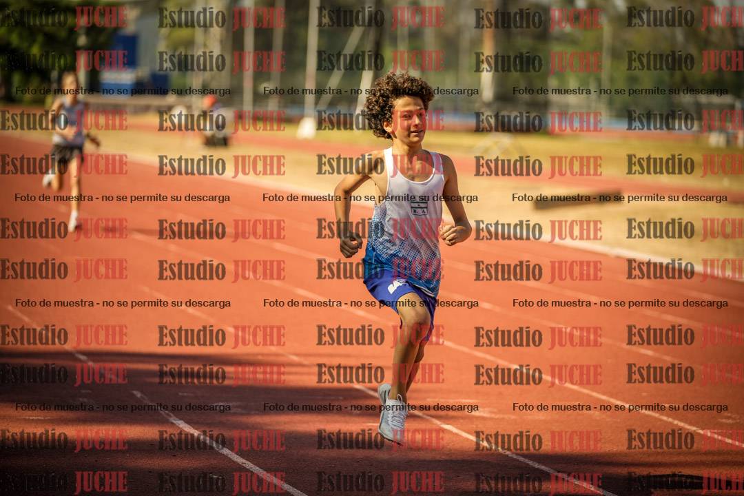 Fotos de los 200 m llanos de varones
