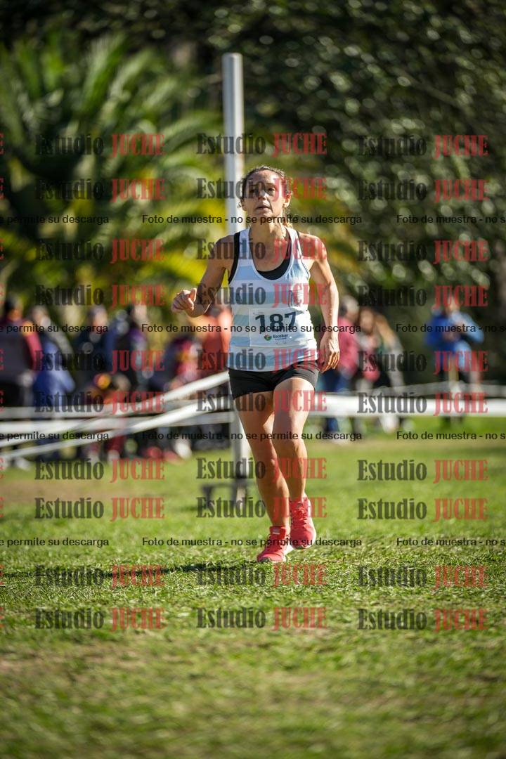 Fotos de la llegada del cross de 6000 m