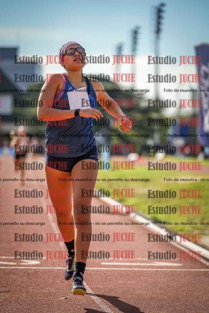 Fotos de los 800 m llanos de mujeres - heptatlón 7
