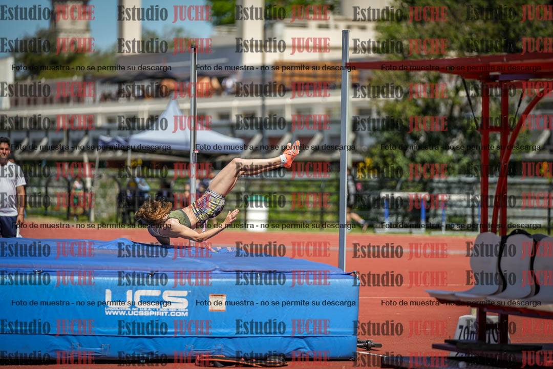 Fotos del salto en alto de mujeres