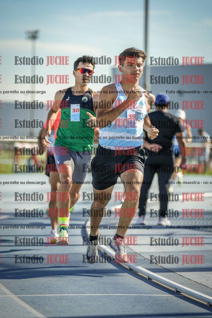 Fotos de los 1500 m llanos de varones