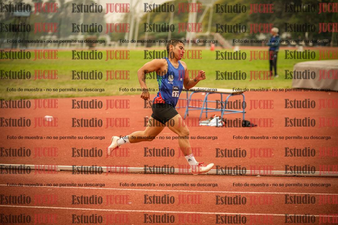 Fotos de los 800 m llanos de varones