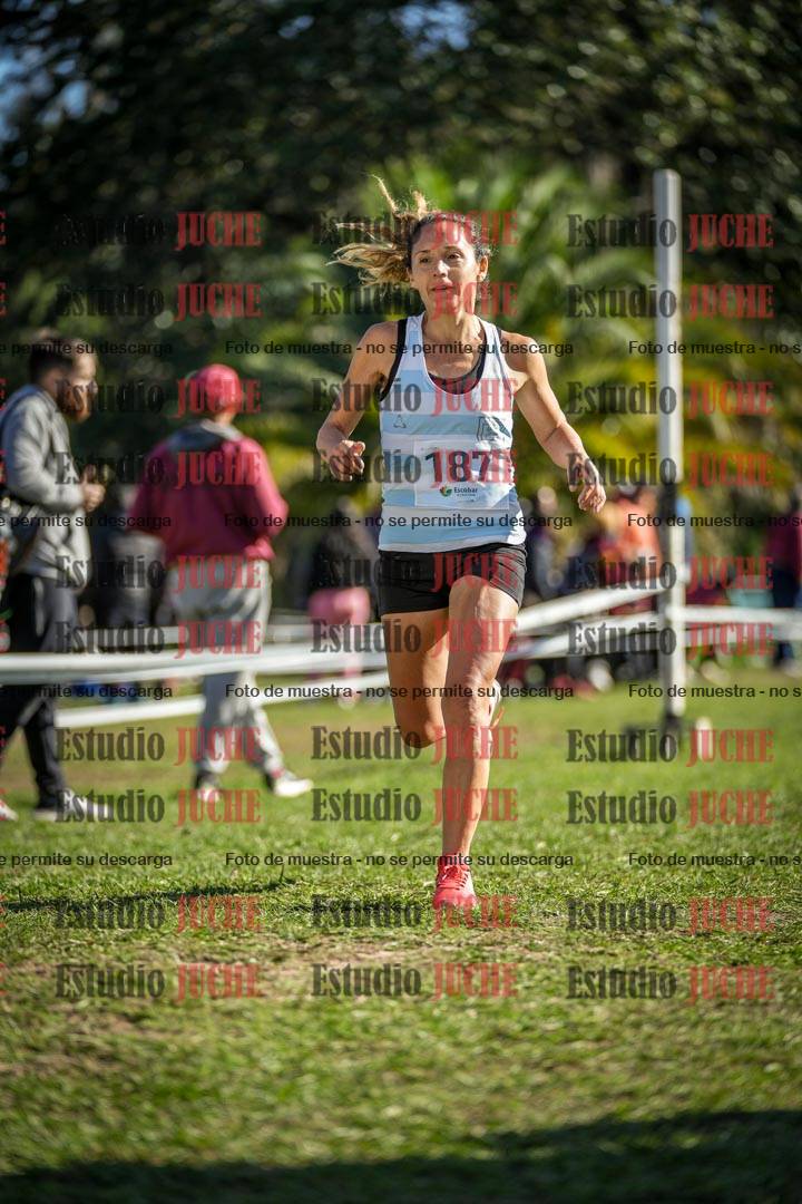 Fotos de la llegada del cross de 6000 m