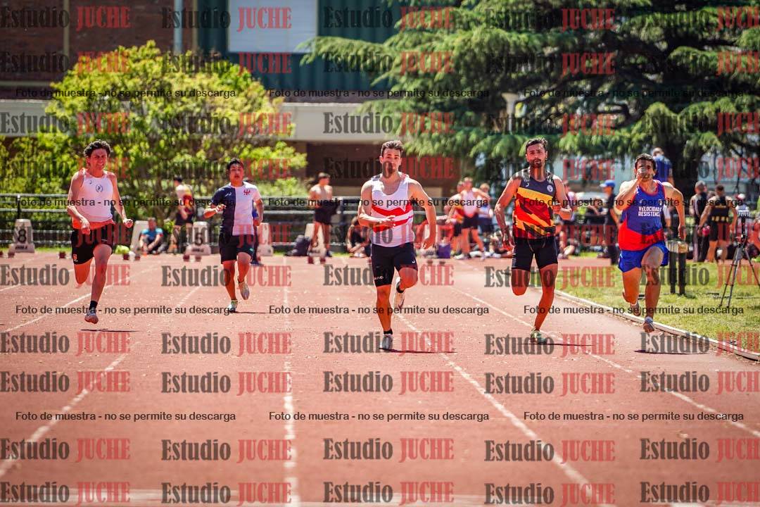 Fotos de los 100 m llanos de varones
