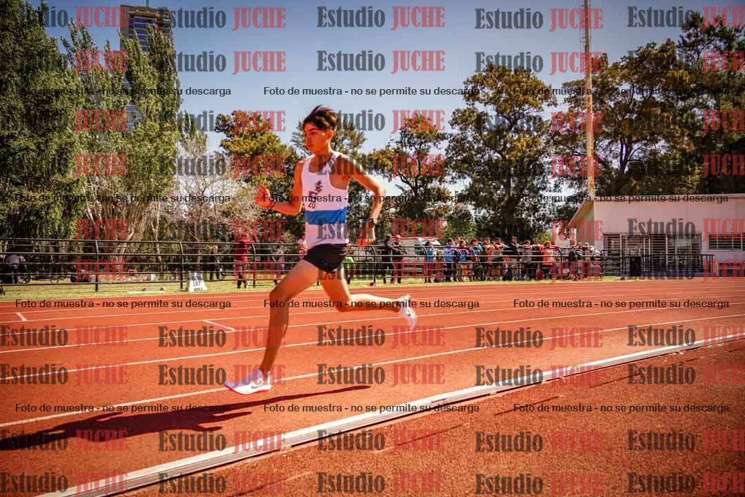 Fotos de los 600 m llanos de varones