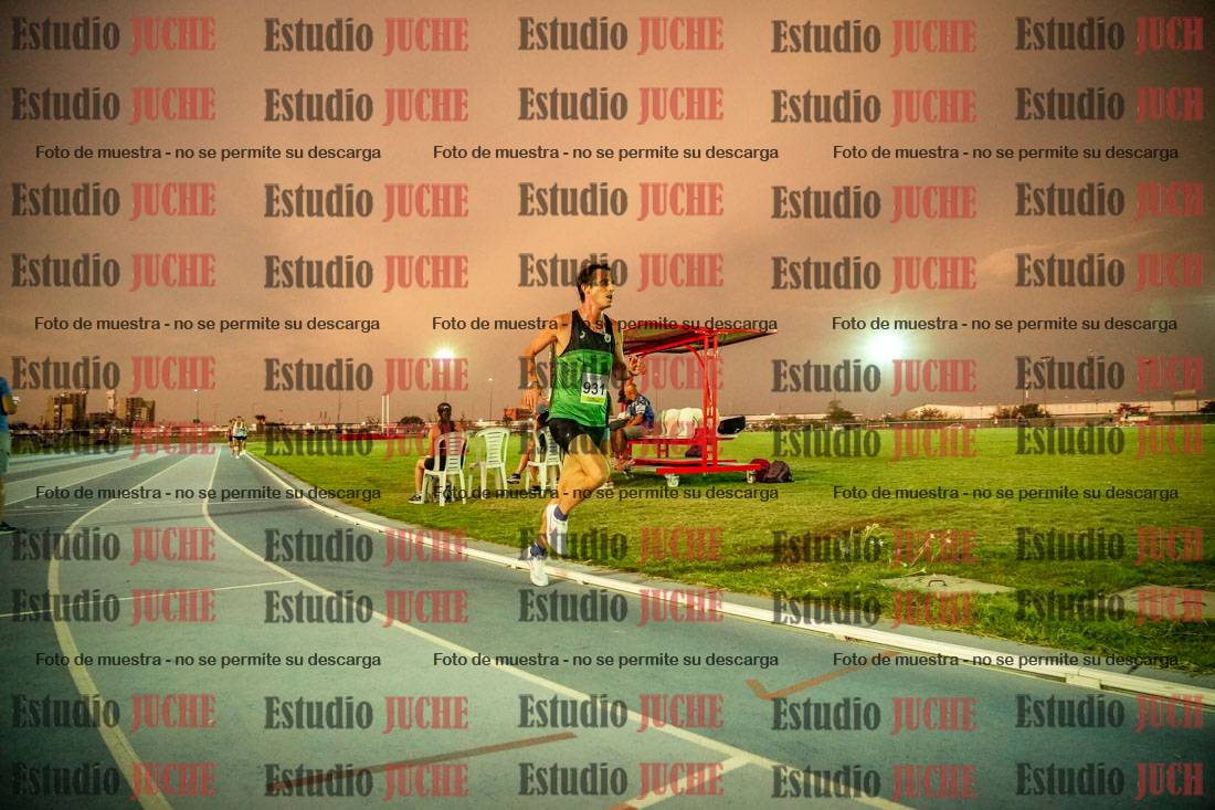 Fotos de los 3000 m llanos de varones