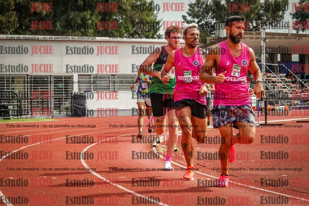 Fotos de los 3000 m llanos de varones