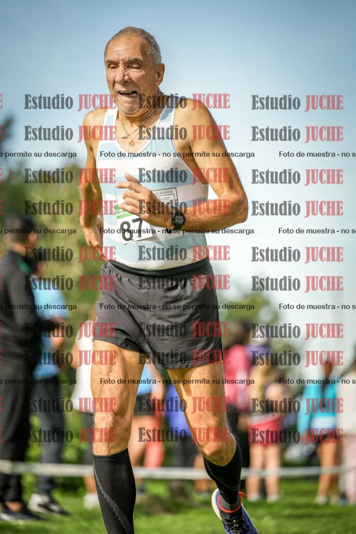 Fotos de la llegada del cross de 1500 m