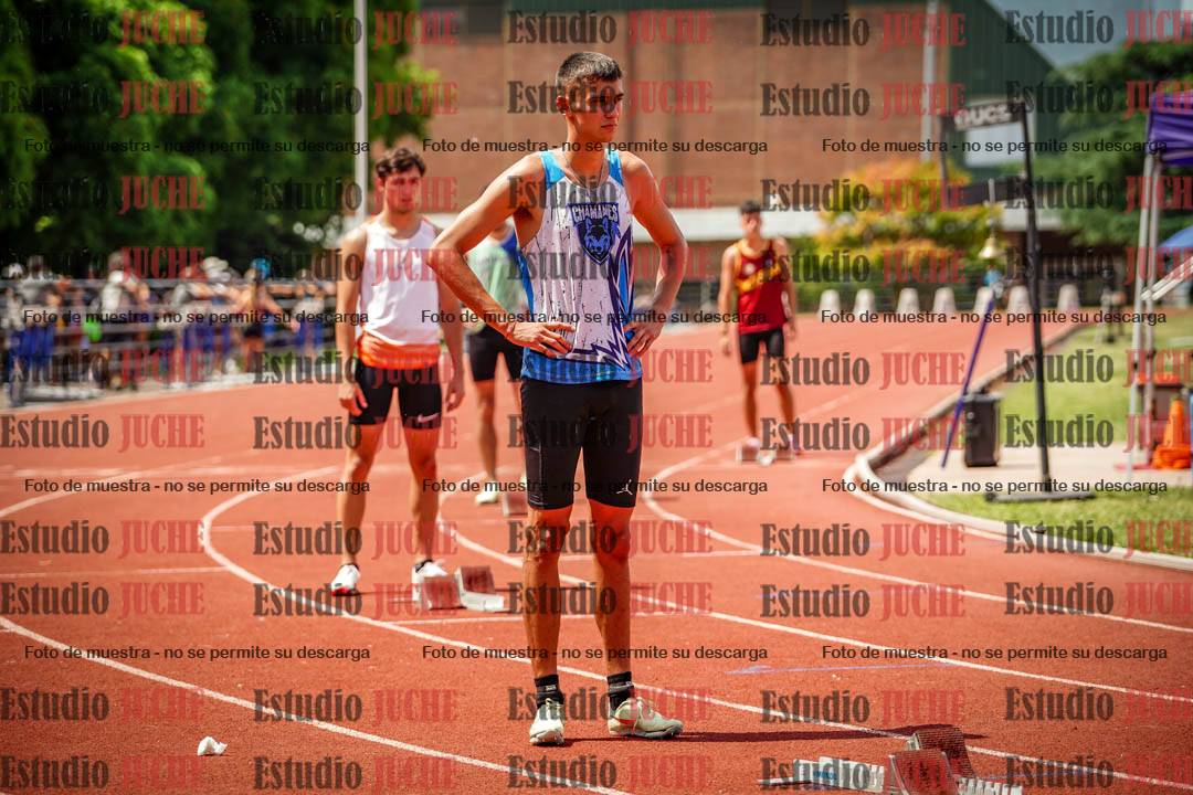 Fotos de los 400 m llanos de varones