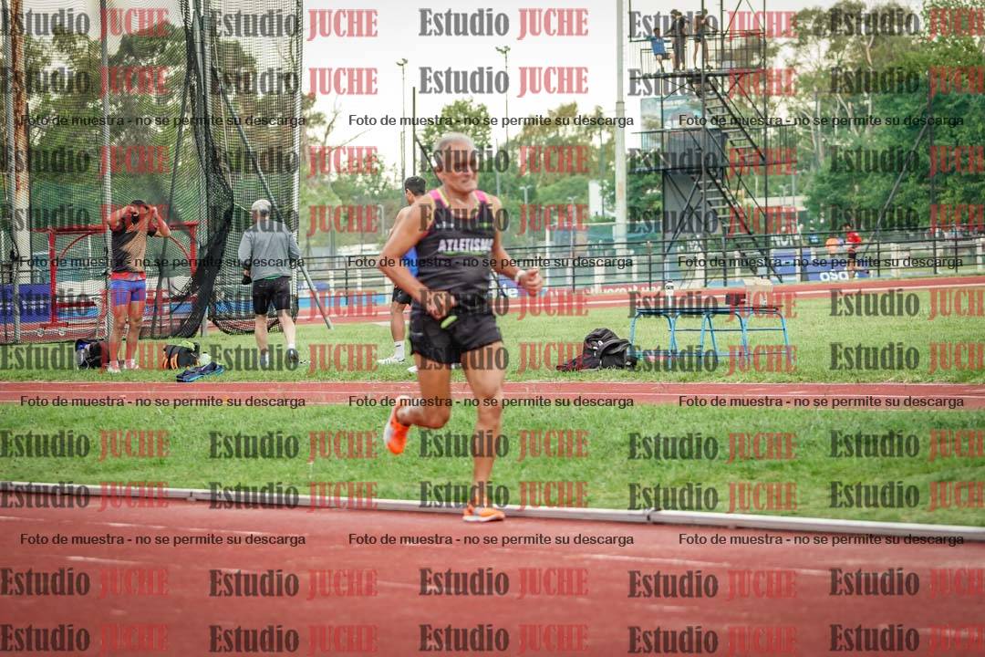 Fotos de los 400 m llanos de varones