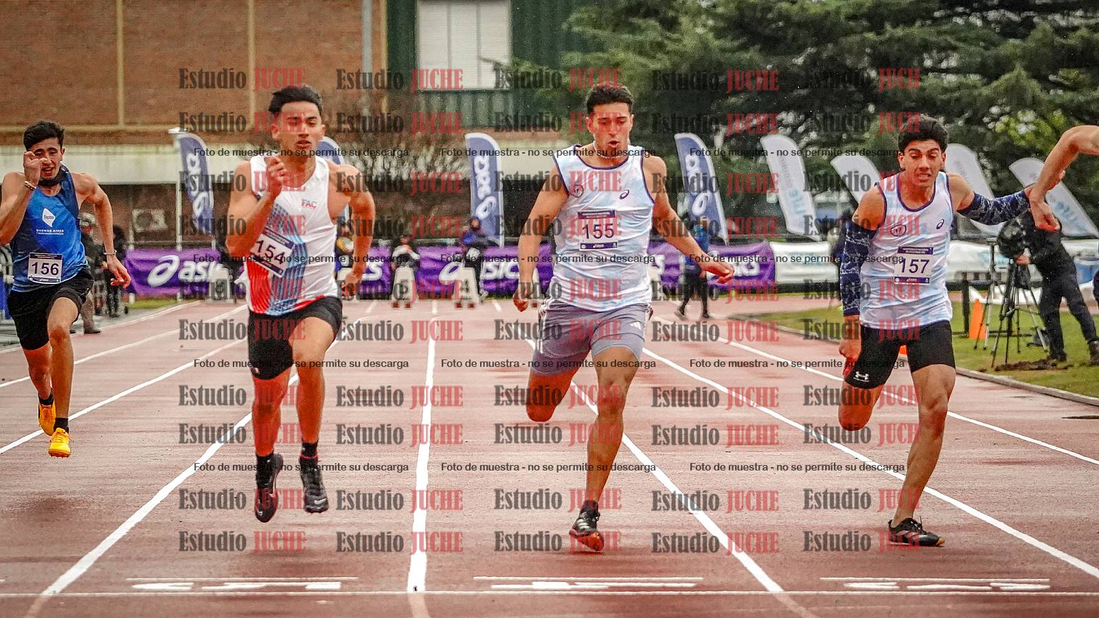 Fotos de los 100 m llanos de varones - decatlón 1