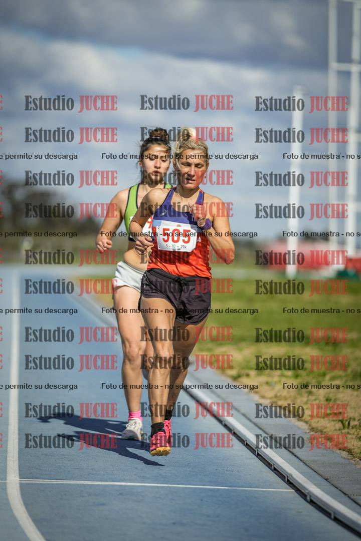 Fotos de los 5000 m llanos de mujeres
