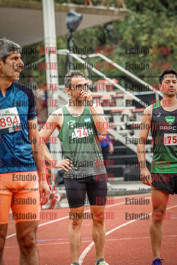 Fotos de los 800 m llanos de varones