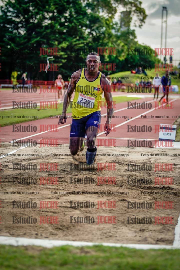 Fotos del salto en largo de varones - FINAL