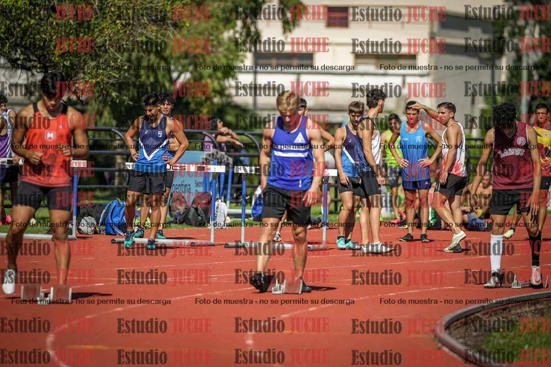 Fotos de los 200 m llanos de varones