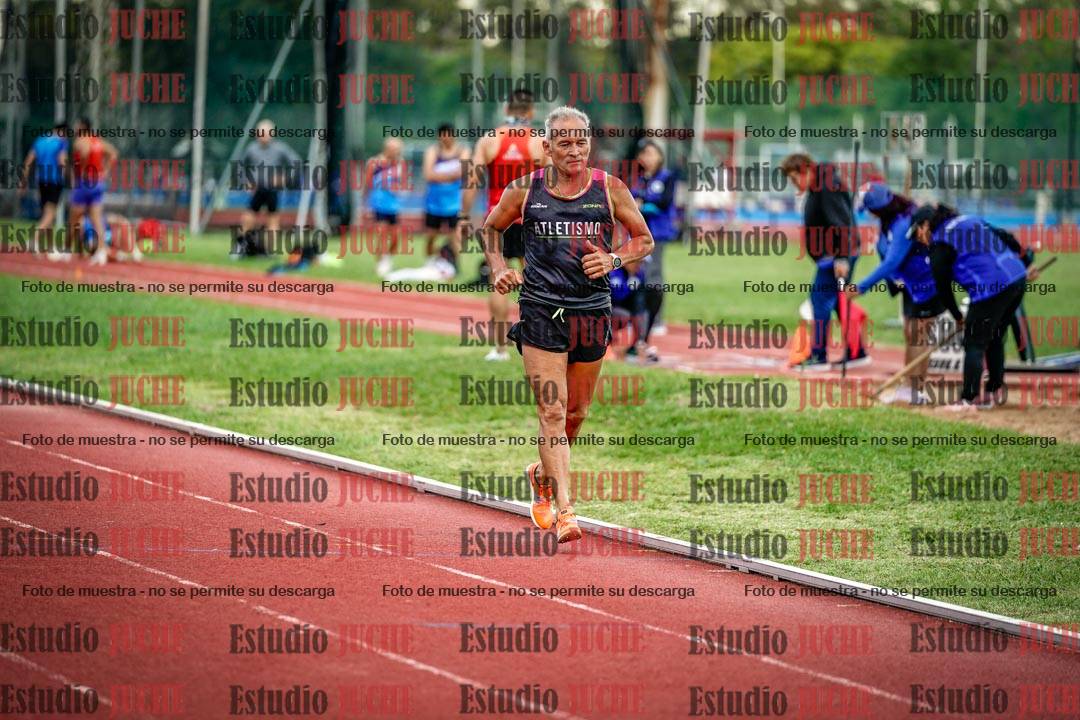 Fotos de los 400 m llanos de varones
