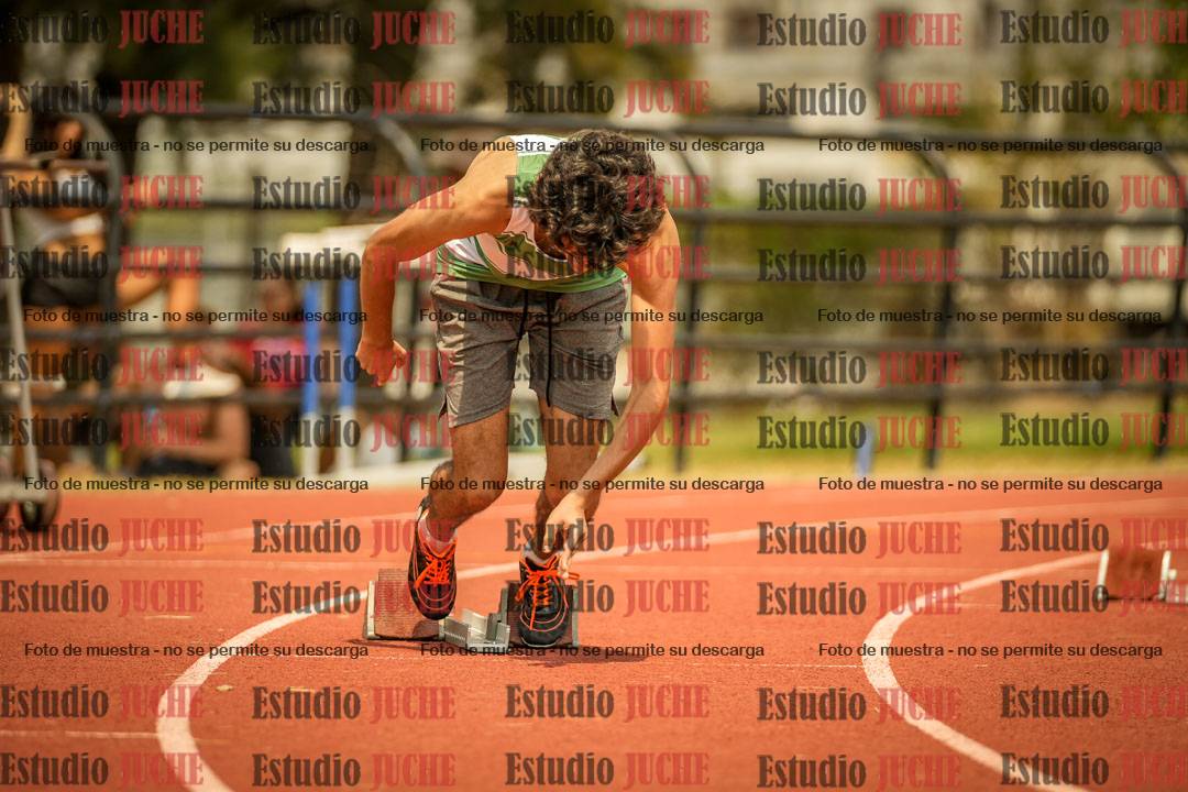 Fotos de los 200 m llanos de varones
