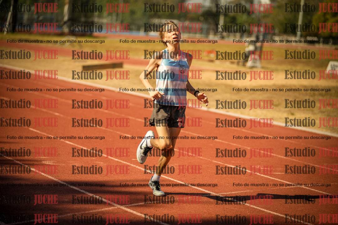 Fotos de los 200 m llanos de varones