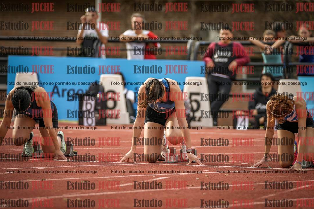 Fotos de los 100 m llanos de mujeres - FINAL