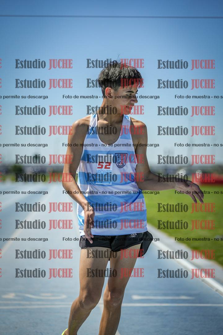 Fotos de los 800 m llanos de varones