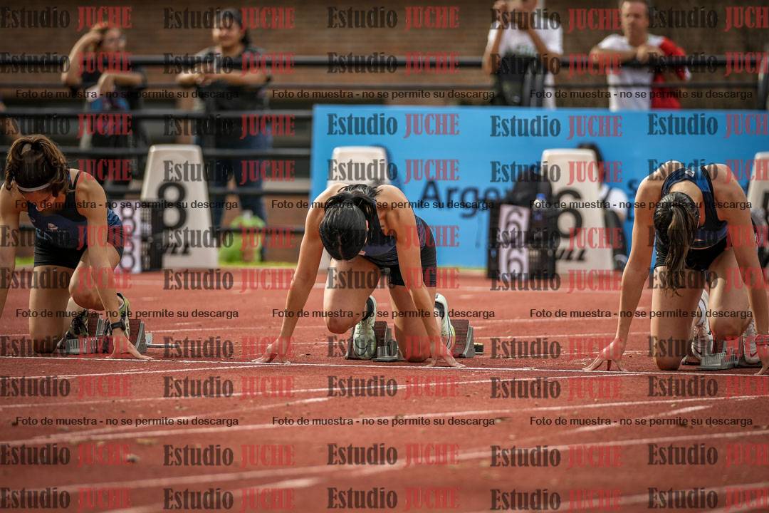 Fotos de los 100 m llanos de mujeres - FINAL