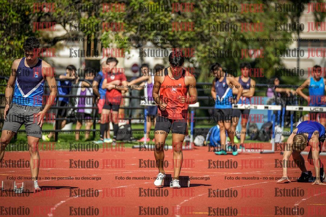 Fotos de los 200 m llanos de varones