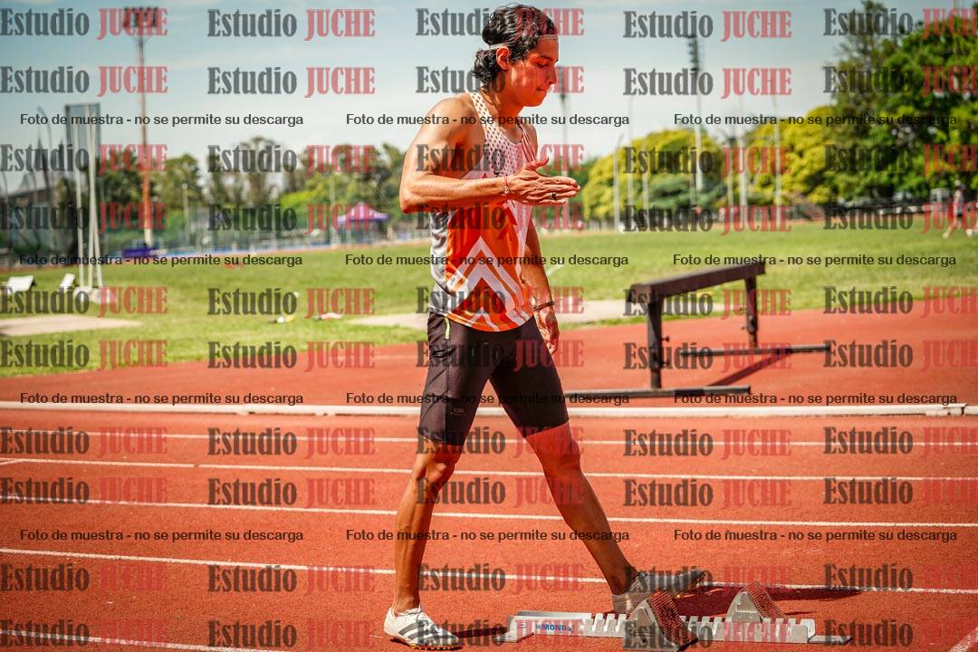 Fotos de los 400 m llanos de varones