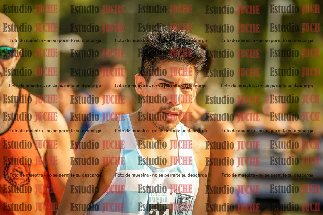 Fotos de los 1500 m llanos de varones