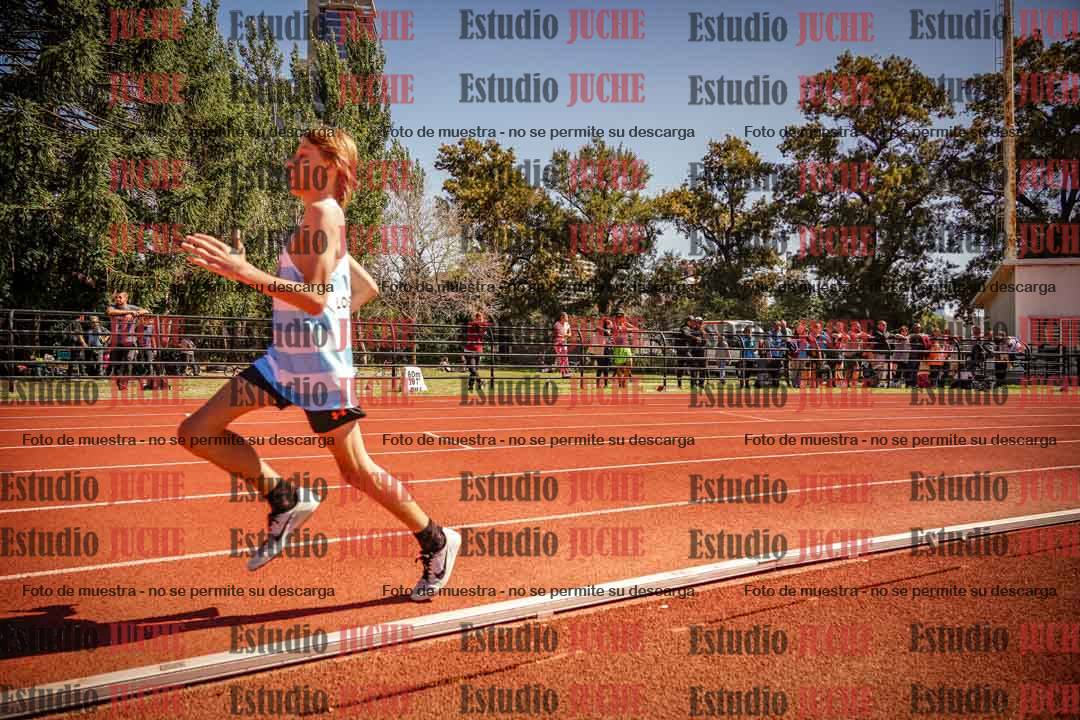 Fotos de los 600 m llanos de varones
