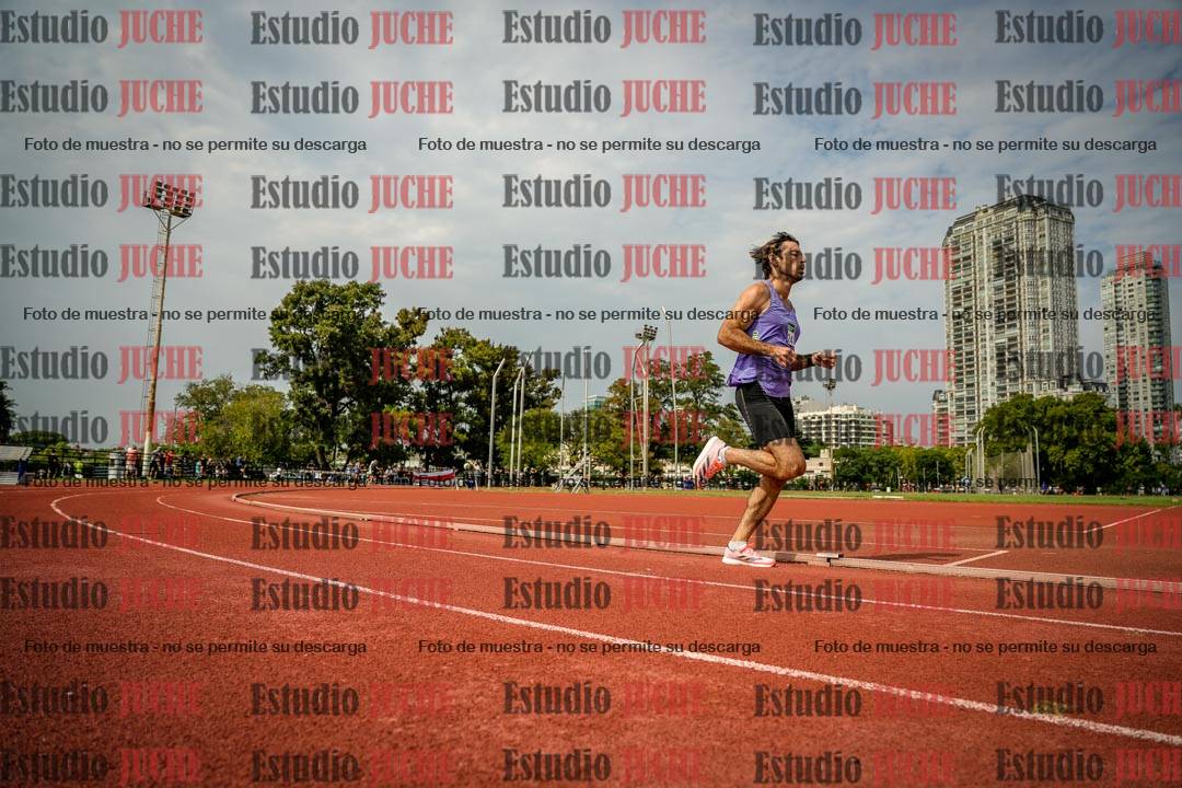 Fotos de los 3000 m llanos de varones