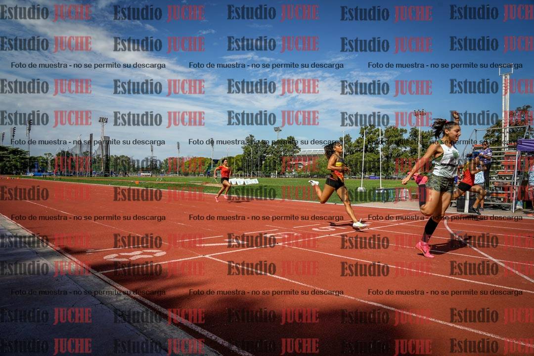 Fotos de los 60 m llanos de mujeres