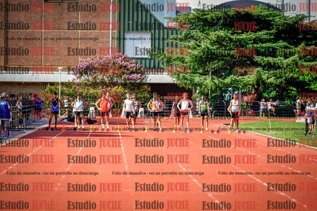 Fotos de los 60 m llanos de varones