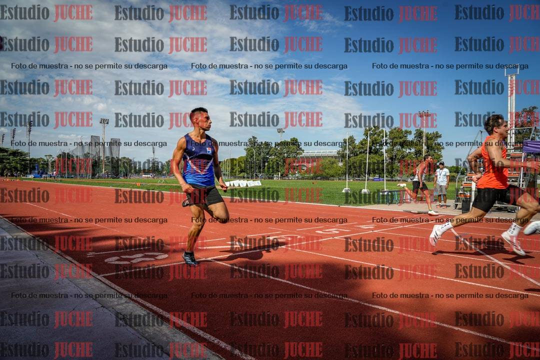 Fotos de los 60 m llanos de varones