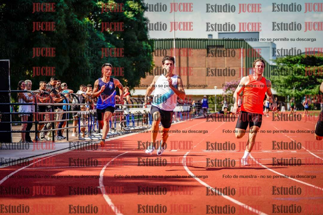 Fotos de los 60 m llanos de varones